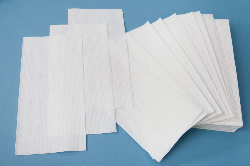 Ręcznik papierowy typu ZZ biały celuloza 2 warstwy